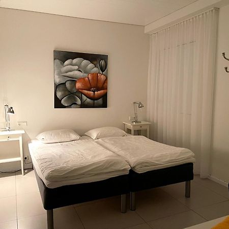 Halllandsnes Apartments Акурейри Экстерьер фото